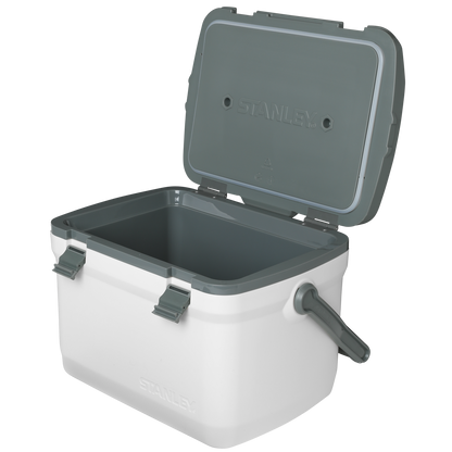 Stanley Easy-Carry Outdoor Hard Cooler 16 QT In Polar White