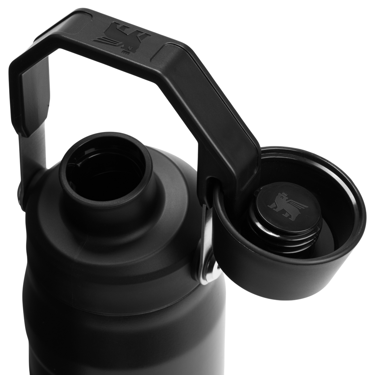 Stanley 24 OZ IceFlow Aerolight Stainless SteelWater Bottle In Black