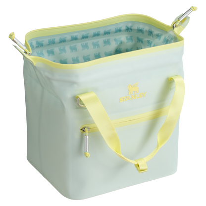 Stanley All Day Julienne Lunchbox with Shoulder straps in MIST
