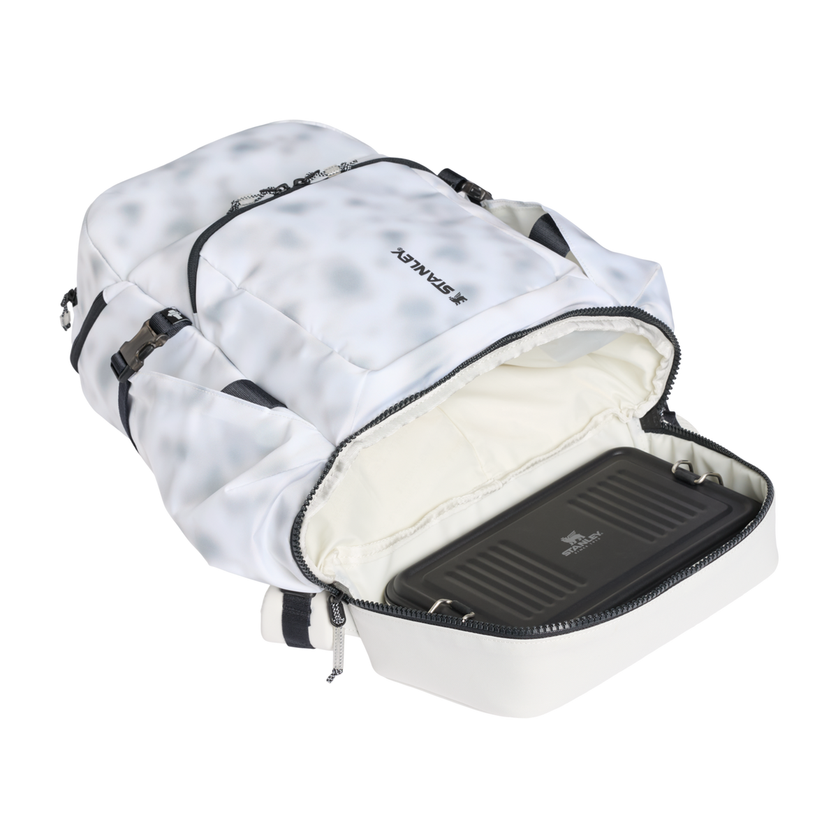 The Vitalize™ Backpack | 30.9 QT