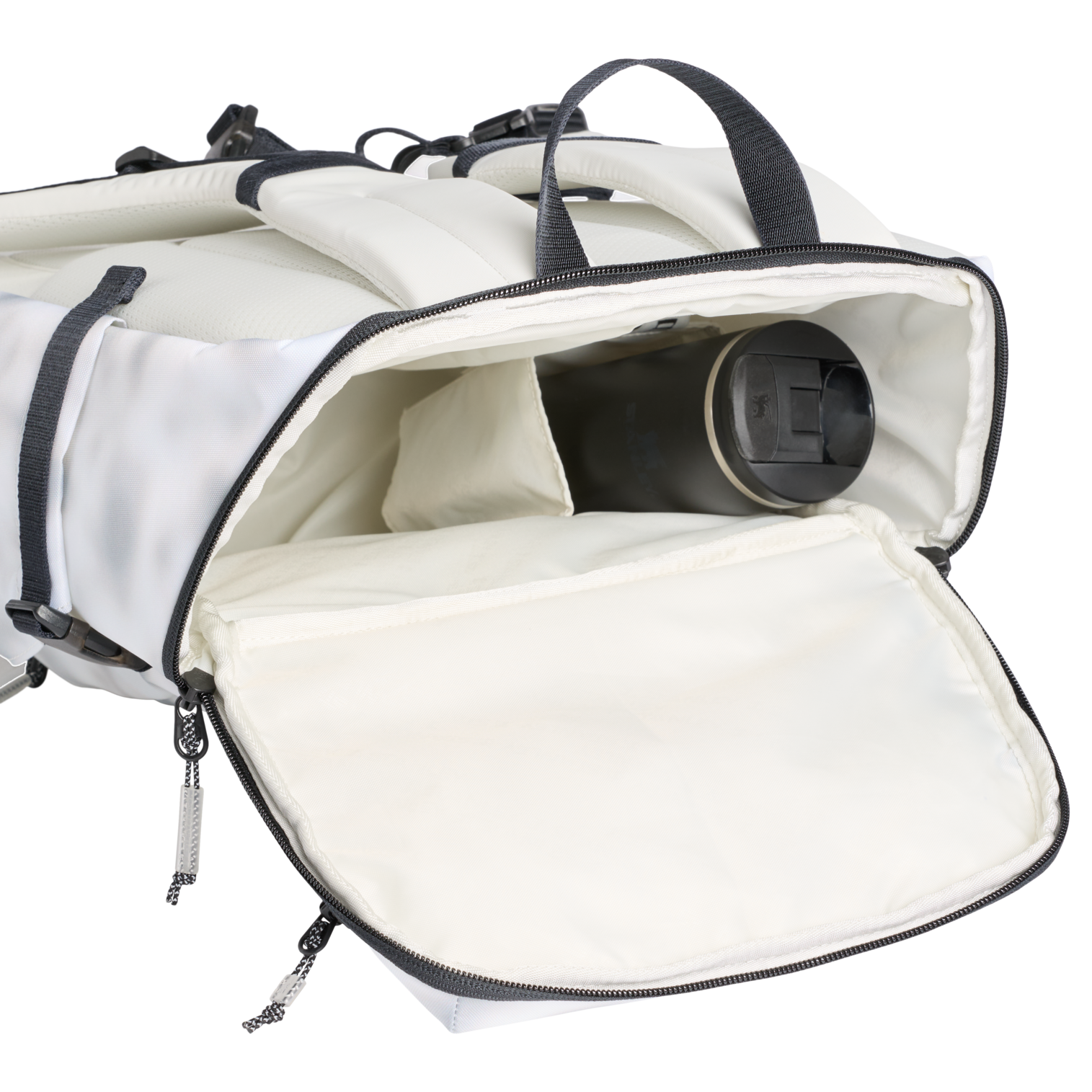 The Vitalize™ Backpack | 30.9 QT