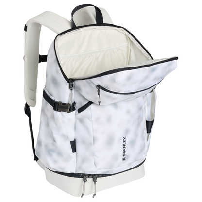 The Vitalize™ Backpack | 30.9 QT